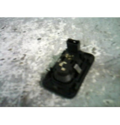 Interrupteur de leve vitre avant droit OPEL MERIVA A