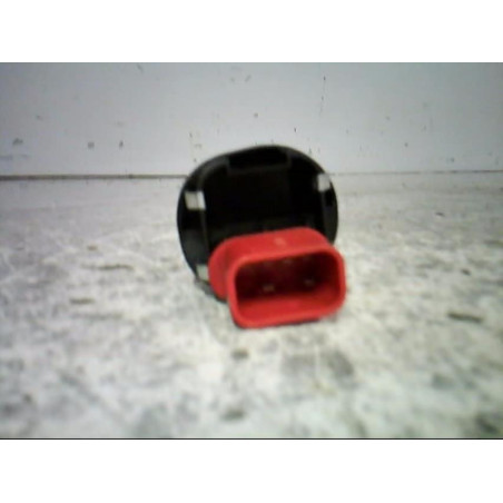 Interrupteur de leve vitre avant droit FORD FIESTA 5