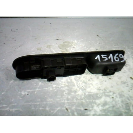 Interrupteur de leve vitre avant droit PEUGEOT 307