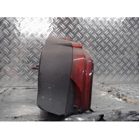 Feu arriere principal droit (feux) PEUGEOT 106