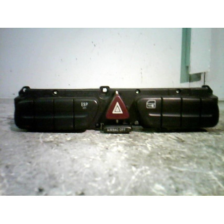 Bouton de warning MERCEDES CLASSE C 203 COUPE SPORT Photo n°1