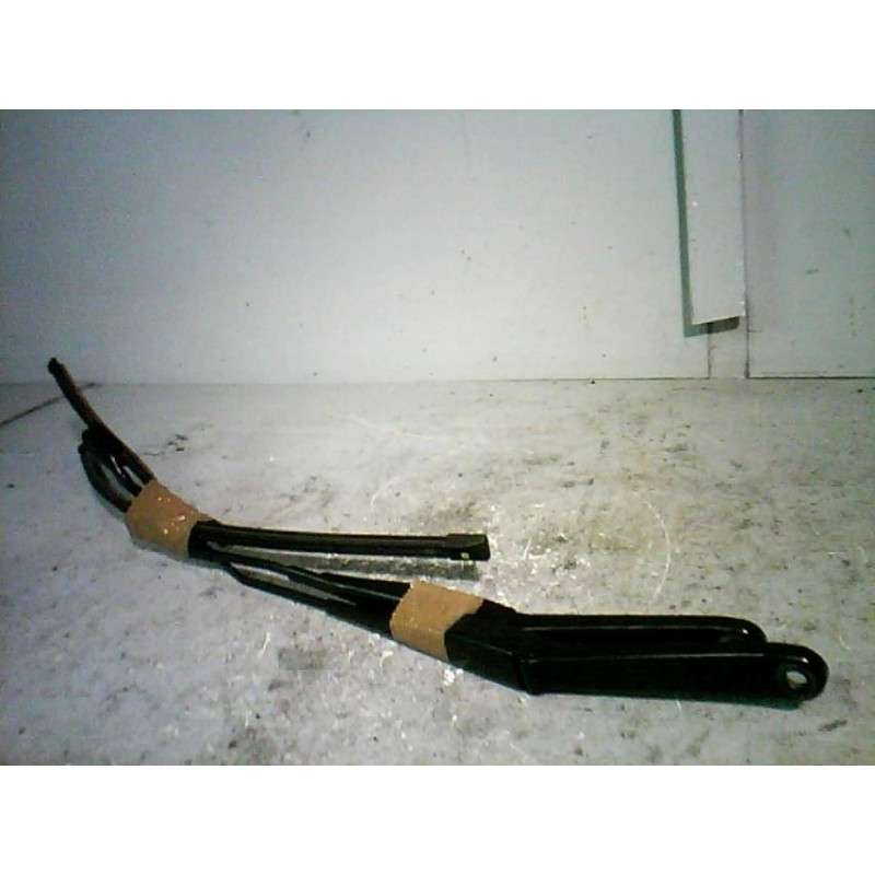 Bras essuie glace avant FORD FIESTA 6