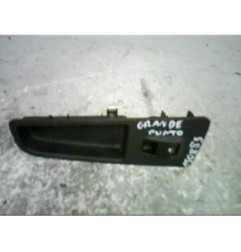 Interrupteur de leve vitre avant droit FIAT PUNTO EVO 3 Photo n°1