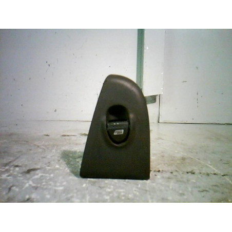 Interrupteur de leve vitre arriere gauche FIAT MAREA Photo n°1