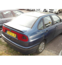 Optique avant secondaire gauche (feux)(clignotant) SEAT CORDOBA 1 Photo n°6