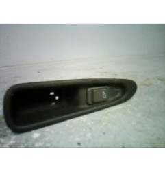 Interrupteur de leve vitre arriere gauche VOLVO V 40 1 Photo n°1