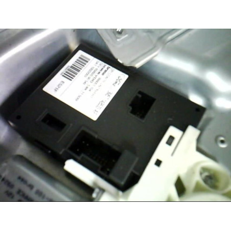 Moteur leve vitre avant droit FORD C-MAX 1