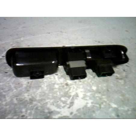 Interrupteur de leve vitre avant gauche PEUGEOT 307