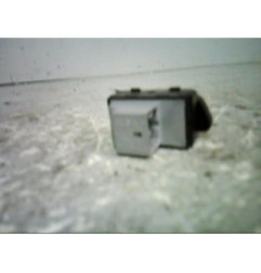 Interrupteur de leve vitre avant droit VOLKSWAGEN POLO 4 Photo n°1