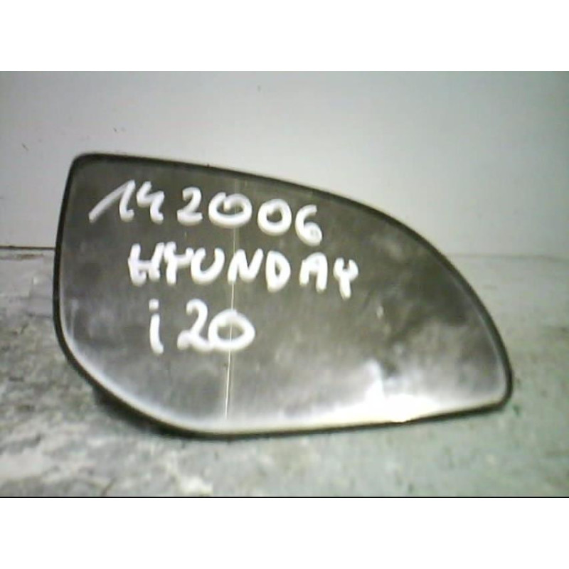 Glace retroviseur droit HYUNDAI I 20 1