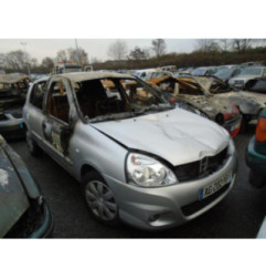 Compresseur clim RENAULT CLIO 2 CAMPUS Photo n°10