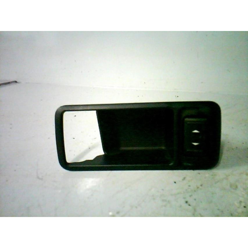 Interrupteur de leve vitre avant gauche FORD C-MAX 1