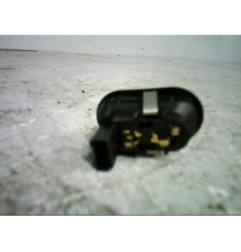 Interrupteur de leve vitre avant droit OPEL ZAFIRA A