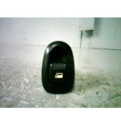 Interrupteur de leve vitre avant droit PEUGEOT 1007 Photo n°1