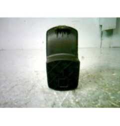 Interrupteur de leve vitre avant droit OPEL CORSA D