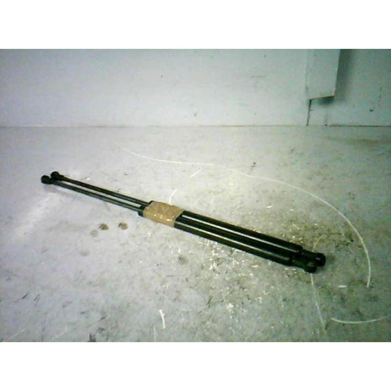 Verin de coffre FORD FIESTA 5