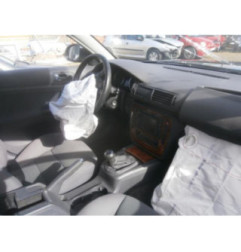 Verin de coffre VOLKSWAGEN PASSAT 4 Photo n°6