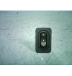 Interrupteur de leve vitre avant droit OPEL MERIVA A Photo n°1