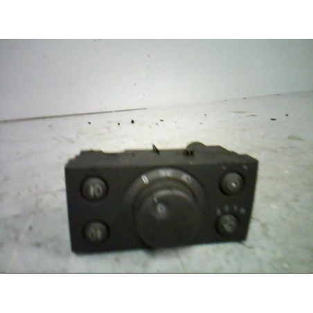 Commande de phare OPEL MERIVA A Photo n°1