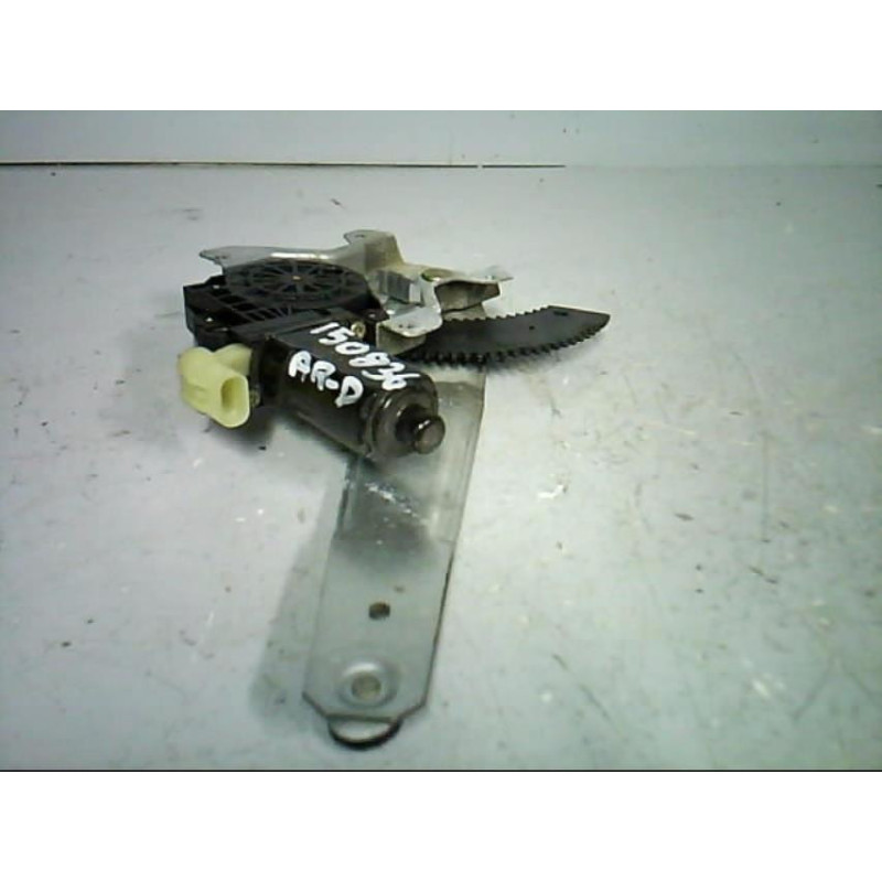 Moteur leve vitre arriere droit HYUNDAI GETZ