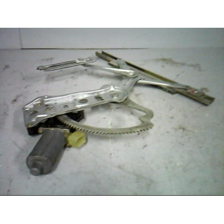 Moteur leve vitre avant droit MERCEDES CLASSE C 202 Photo n°1