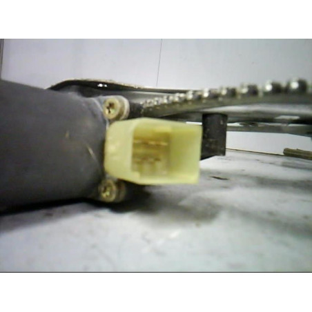 Moteur leve vitre avant droit MERCEDES CLASSE C 202