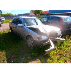 Moteur leve vitre avant droit MERCEDES CLASSE C 202 Photo n°5