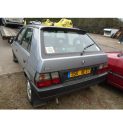 Feu arriere secondaire gauche (feux) SKODA FAVORIT Photo n°4