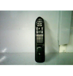 Interrupteur de leve vitre avant droit PEUGEOT 307