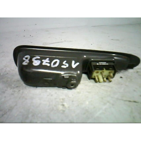Interrupteur de leve vitre avant droit VOLVO S 40 1