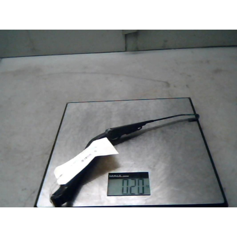 Bras essuie glace arriere NISSAN X-TRAIL 1