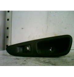 Interrupteur de leve vitre arriere droit PEUGEOT 308 1 Photo n°1