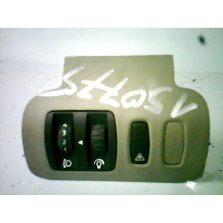 Bouton/Interrupteur RENAULT SCENIC 2 Photo n°1