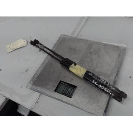 Verin de coffre KIA PICANTO 1 Photo n°1