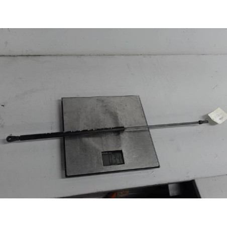 Verin de capot AUDI A4 1 Photo n°1