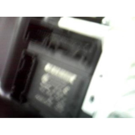 Moteur leve vitre avant droit VOLKSWAGEN PASSAT 5