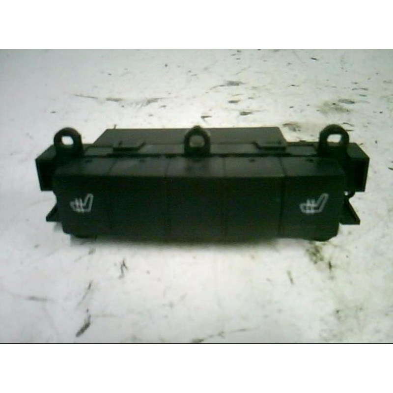 Bouton/Interrupteur MERCEDES CLASSE A 169