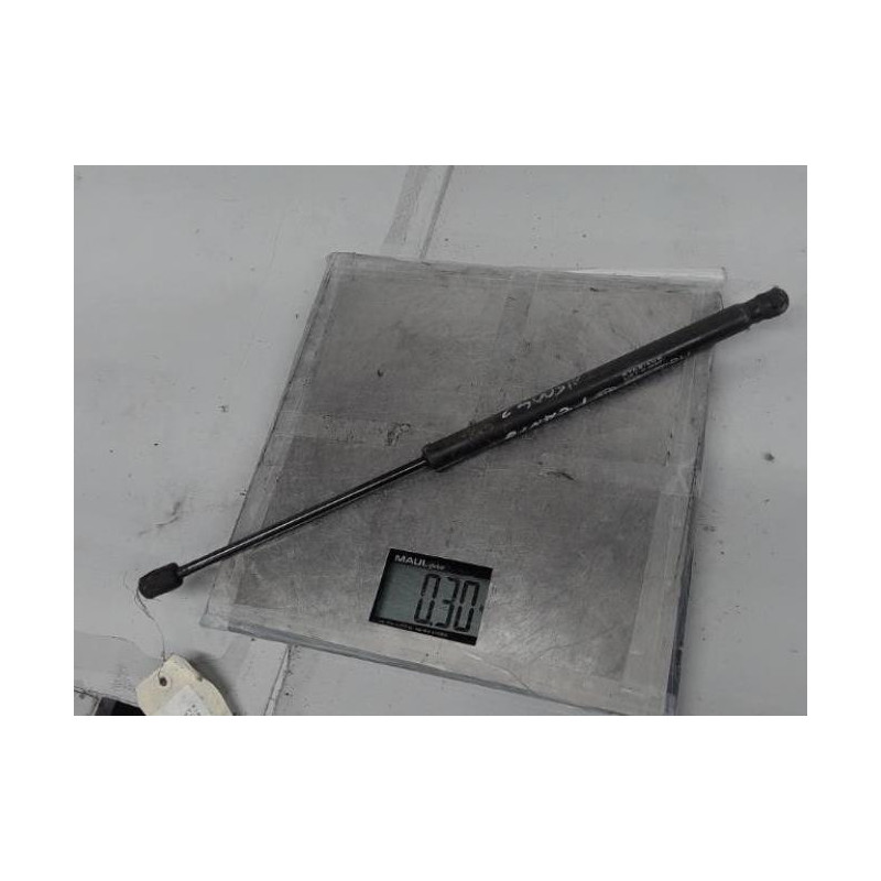 Verin de coffre KIA PICANTO 1