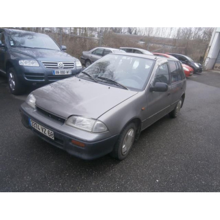 Feu arriere principal droit (feux) SUZUKI SWIFT 2