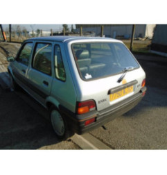 Aile avant gauche ROVER 100 Photo n°6