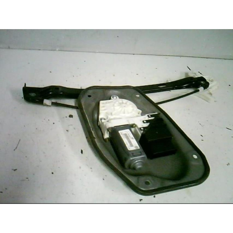 Moteur leve vitre arriere gauche VOLKSWAGEN GOLF 5