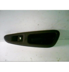 Interrupteur de leve vitre arriere droit PEUGEOT 308 1 Photo n°1