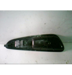 Interrupteur de leve vitre arriere droit PEUGEOT 308 1