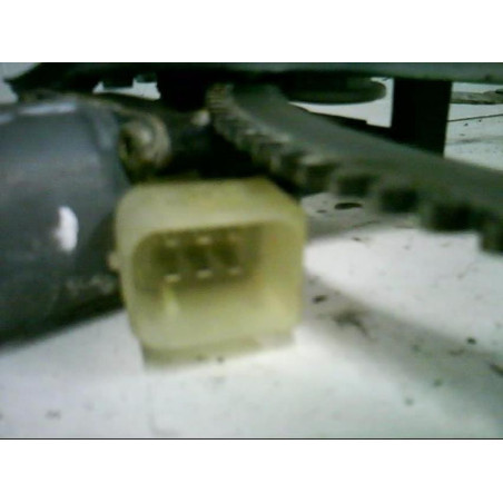 Moteur leve vitre avant droit MERCEDES CLASSE C 202