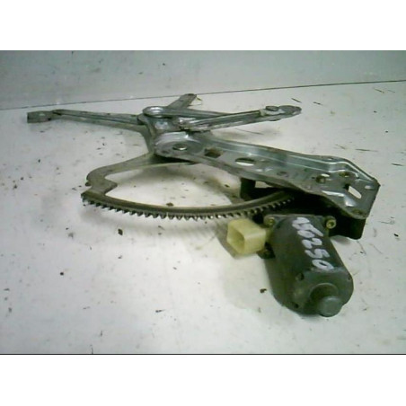 Moteur leve vitre avant gauche MERCEDES CLASSE C 202 Photo n°1