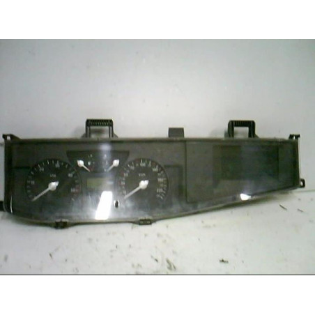 Compteur RENAULT VEL SATIS Photo n°1