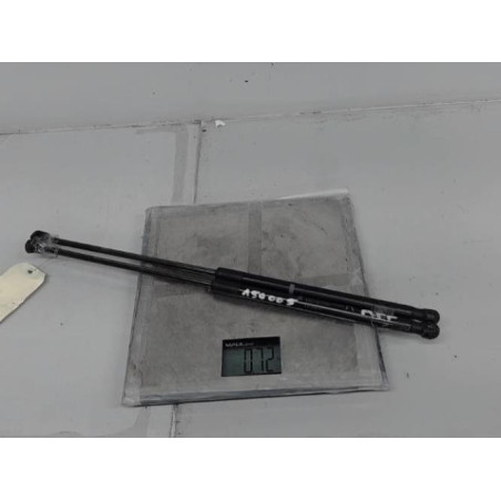 Verin de capot MAZDA 6 1