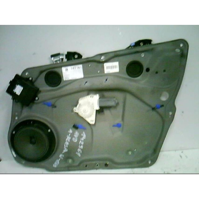 Moteur leve vitre avant droit MERCEDES CLASSE A 169