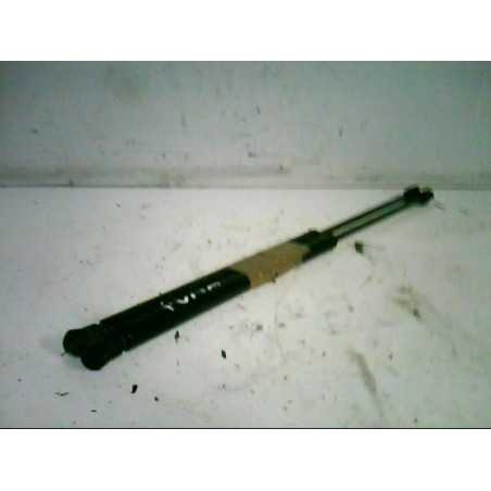 Verin de coffre FORD PUMA Photo n°1