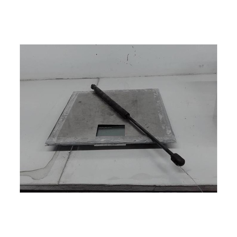 Verin de capot CITROEN C2